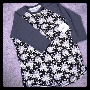 Brand New Lularoe Randy shirt